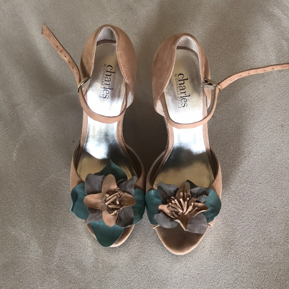 Wedge sandals